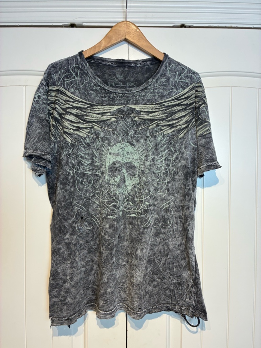 Men's Washed Black Graphic Skull Tee Size L
